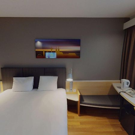 Ibis Hotel Koeln Airport Экстерьер фото
