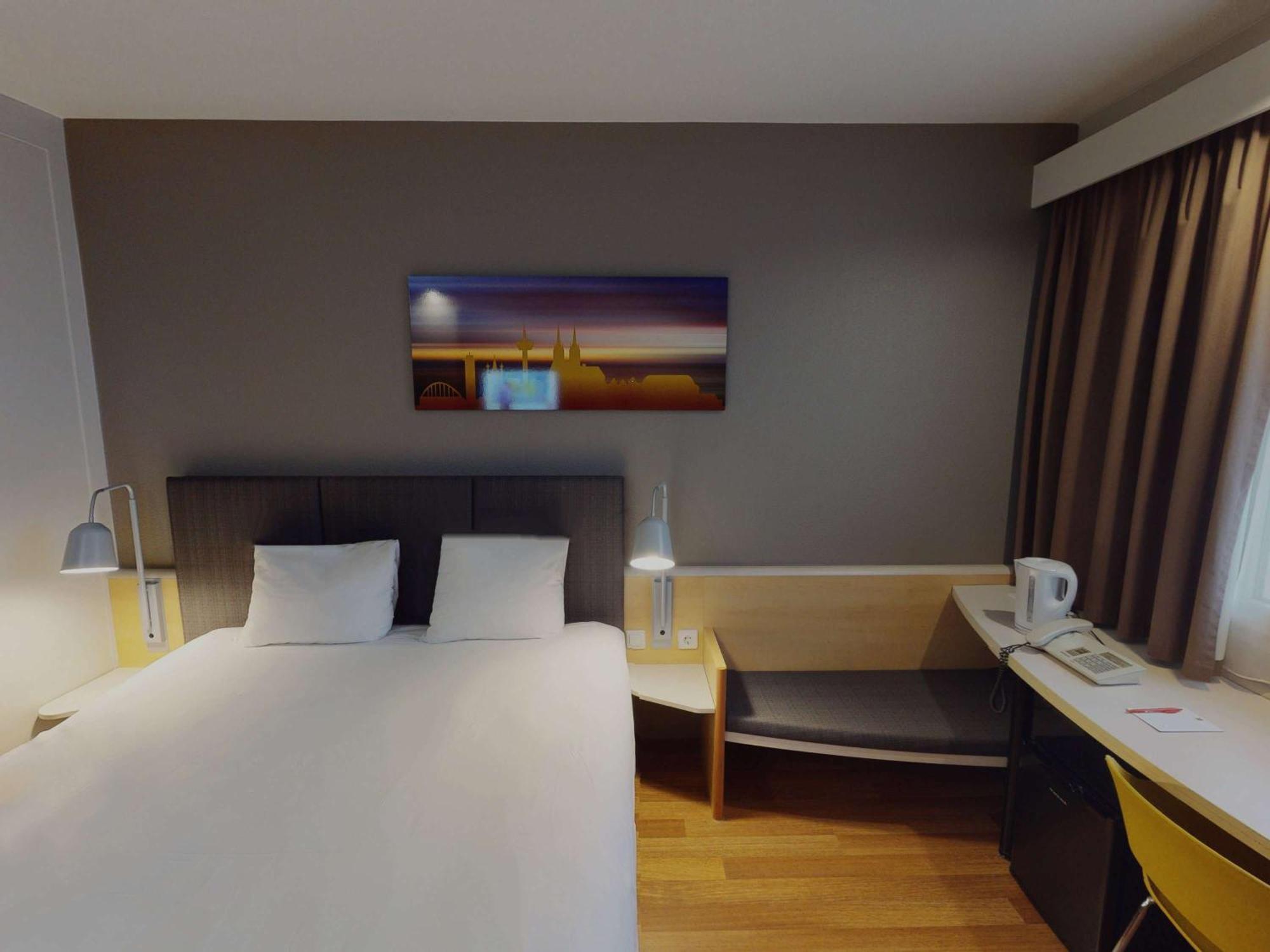 Ibis Hotel Koeln Airport Экстерьер фото