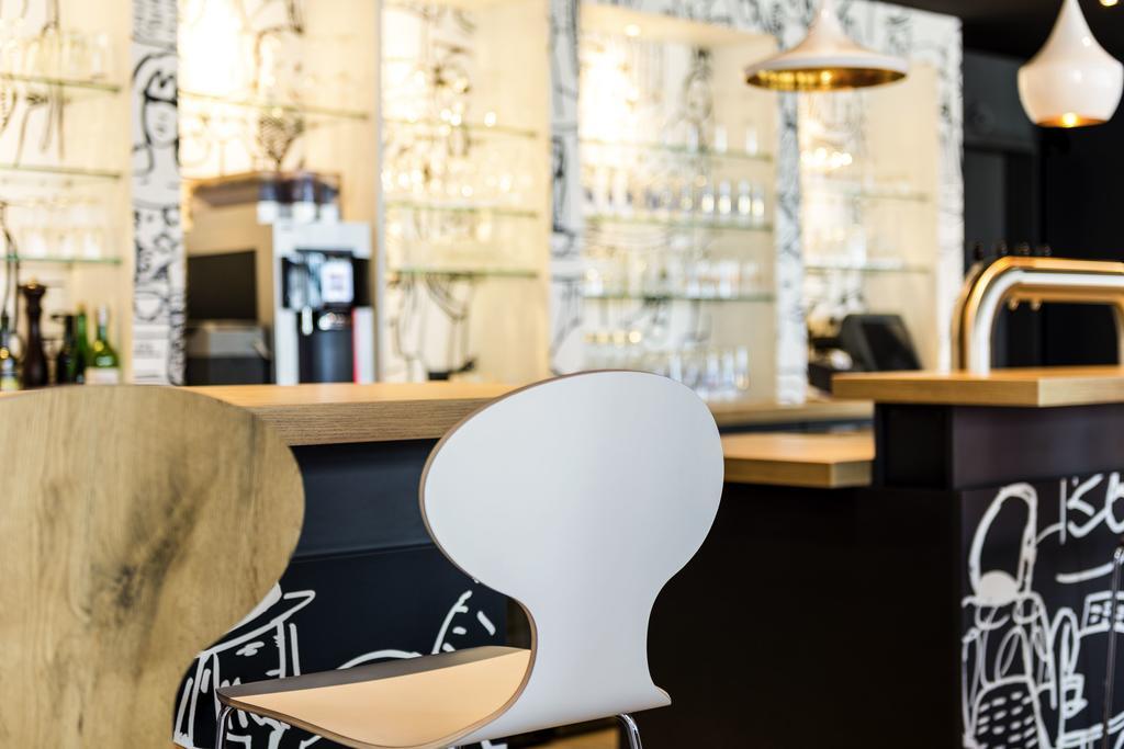 Ibis Hotel Koeln Airport Экстерьер фото
