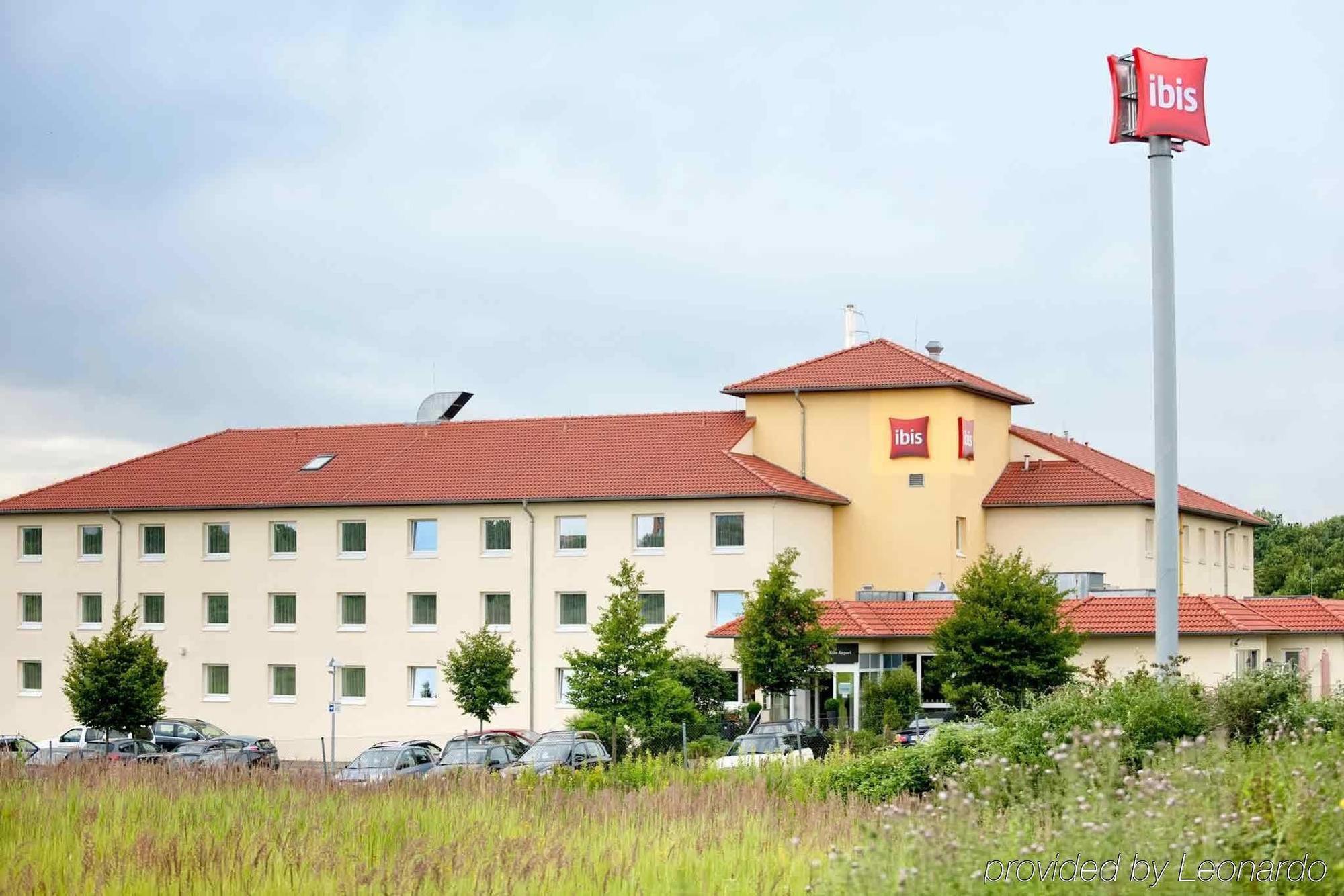 Ibis Hotel Koeln Airport Экстерьер фото
