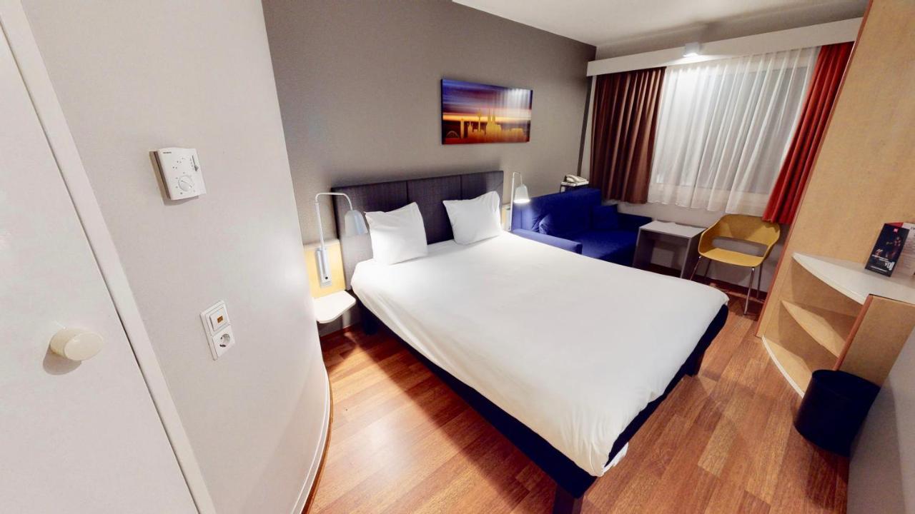 Ibis Hotel Koeln Airport Экстерьер фото